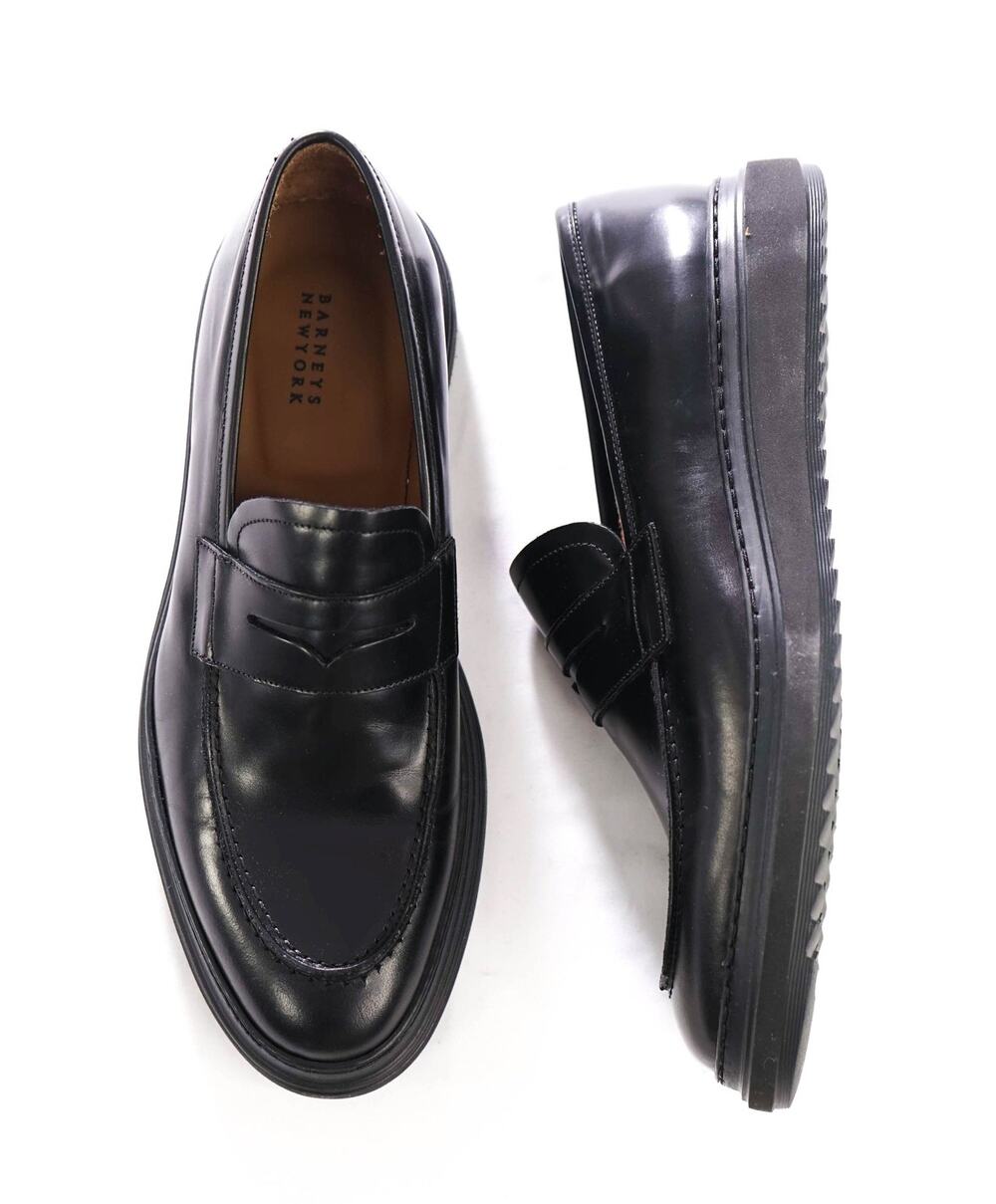 BARNEYS NEW YORK - Black Leather LUG SOLE Loafers - 9 M